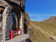 RIFUGIO BENIGNI (2222 m) ad anello dalla CIMA DI VAL PIANELLA (2349 m)-9ott23 - FOTOGALLERY